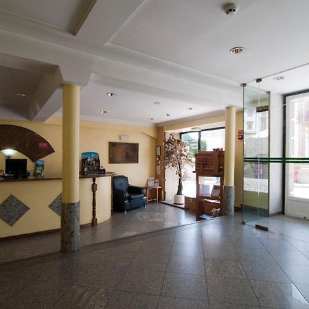 Hotel Solneve โกวิลา ภายนอก รูปภาพ