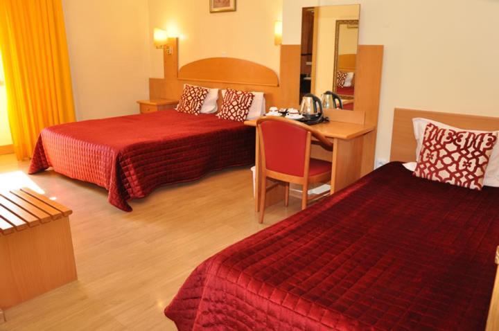 Hotel Solneve โกวิลา ภายนอก รูปภาพ
